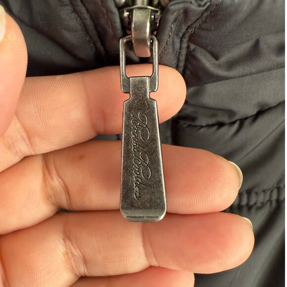 Brooks Brothers Quilted Vest Removable Liner Men Size 40R Black Gorpcore Hiking - Picture 7 of 9